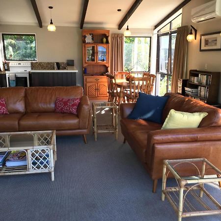 Acacia View At No 3 - Acacia Bay Holiday Home 陶波 外观 照片